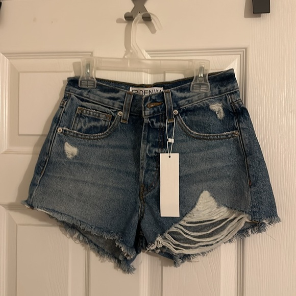 EB Denim Cutoff Jean Shorts - Picture 3 of 4